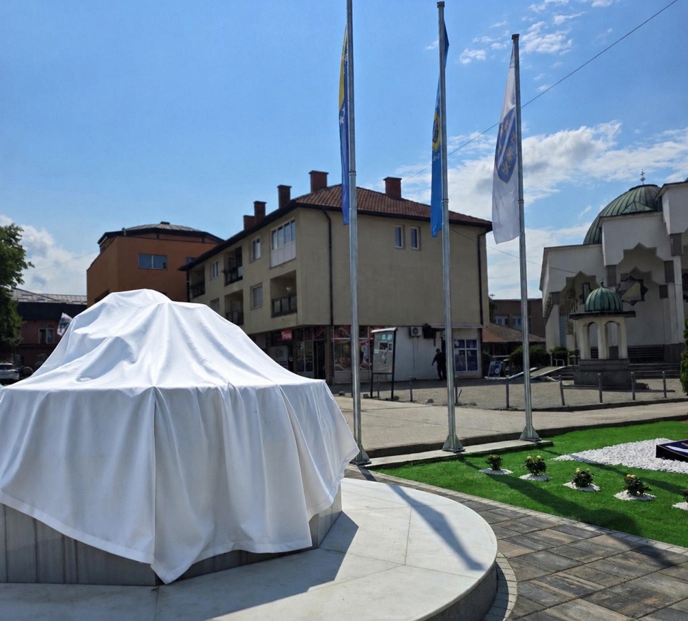 otkrivanje_spomenika_policajcima